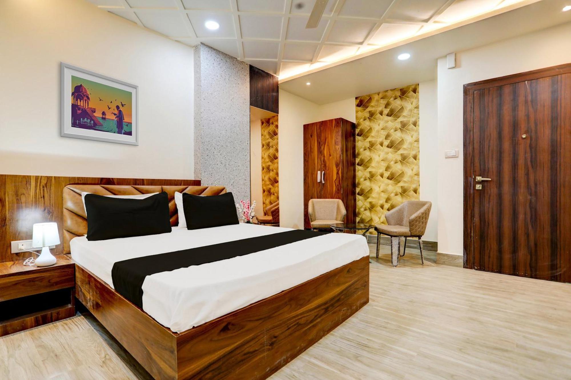 Hotel O Krishna Greens Kanpur Bagian luar foto